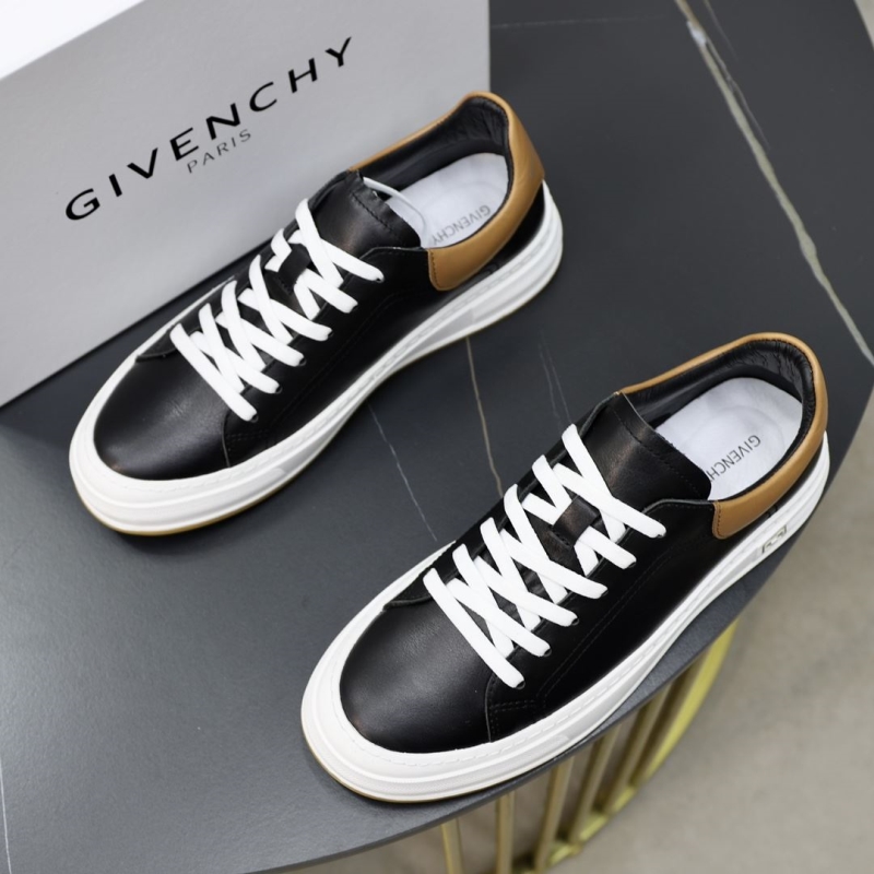 Givenchy Sneakers